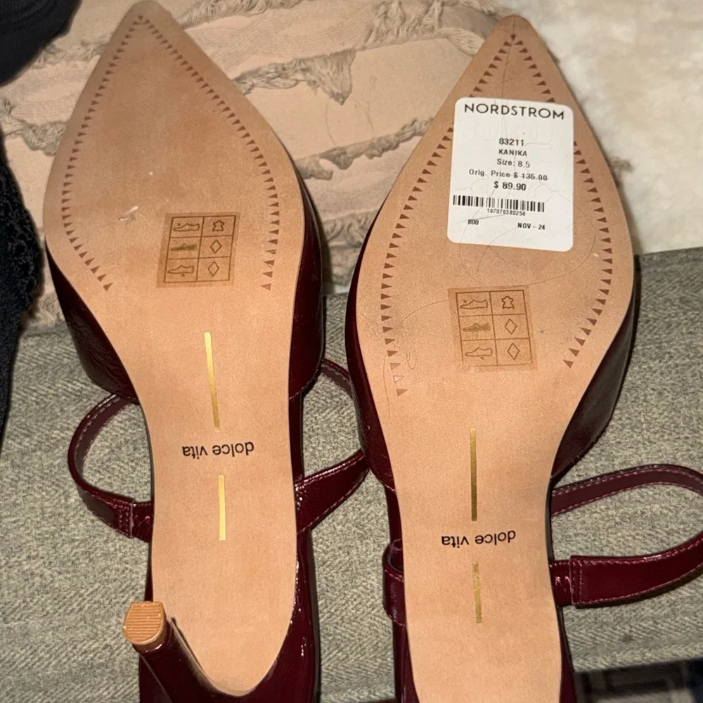 Dolce Vita Dark Brown Women's Heels - Picture 2 of 3